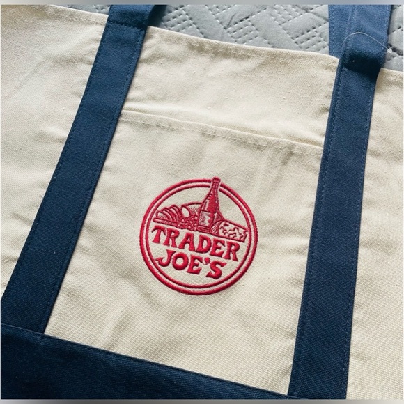 Trader Joe’s Canvas Tote Bag NEW Reusable Eco Bag Grocery Bag - NWT - Heavy Duty - Picture 9 of 9